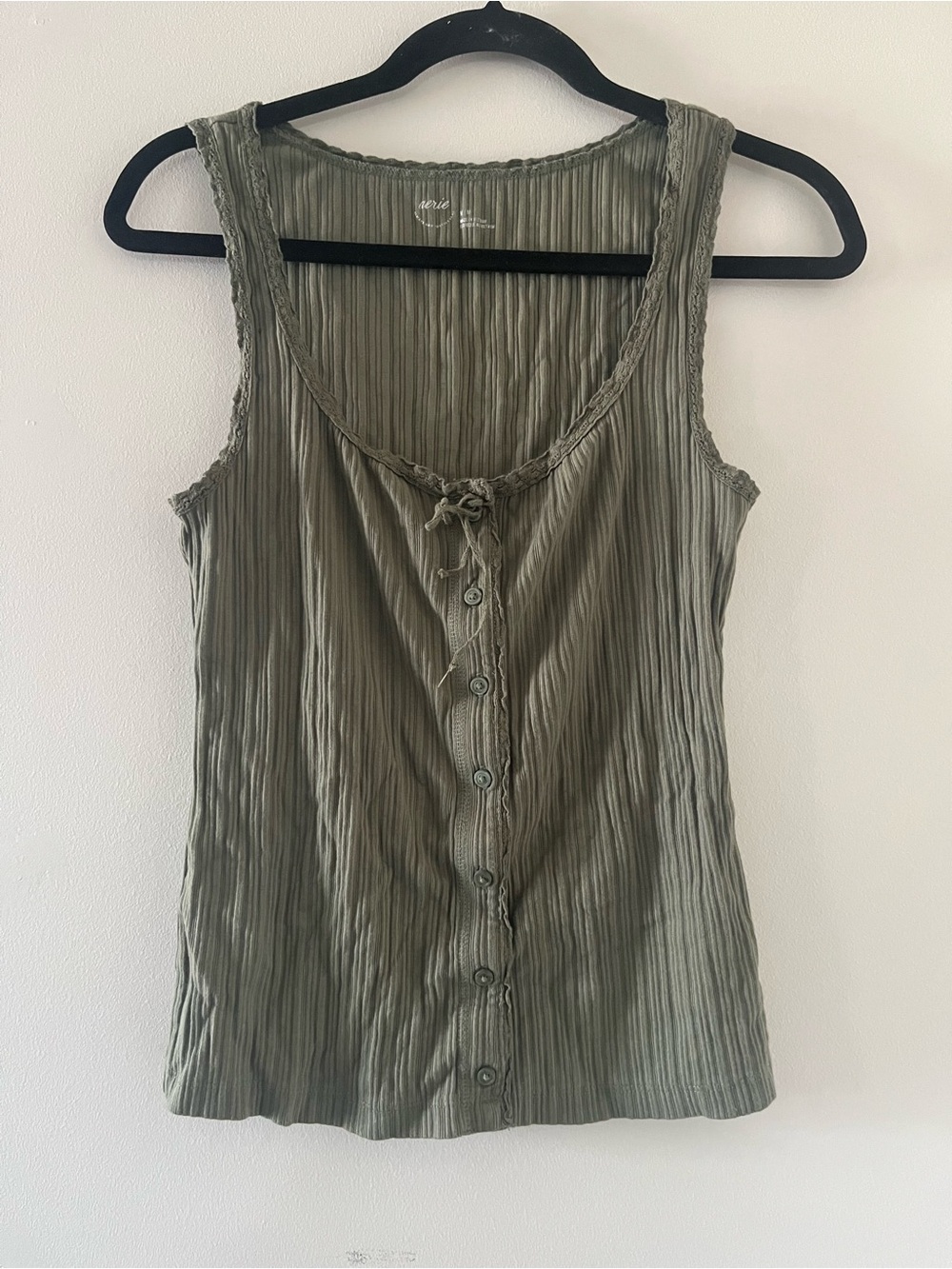 Aerie Olive Green Crinkle Ribbed Button Front Tank Top Medium Cottagecore Safari